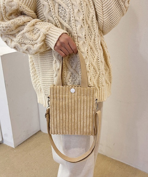 Miniministore(ミニミニストア)の「コーデュロイショルダーバッグ ミニバッグ(ショルダーバッグ・レディース・アイボリー/マジェンタ/ホワイト/ベージュ/ブラック・FREE)」の8枚目の写真