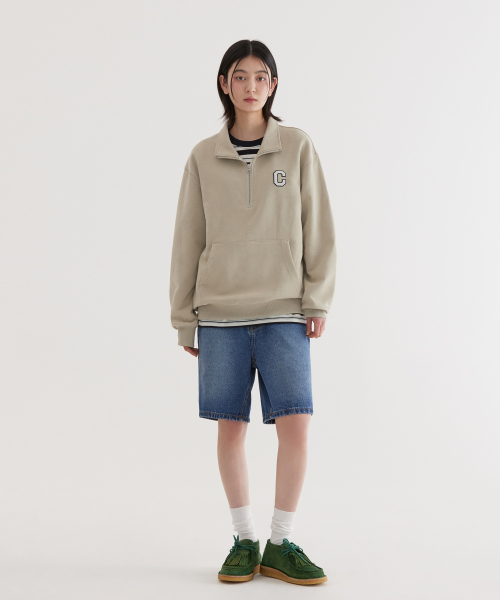 COVERNAT(カバーナット)の「Cロゴハーフジップマンツーマンライトカーキ(その他トップス・レディース・その他・X-LARGE/SMALL/MEDIUM/LARGE)」の4枚目の写真
