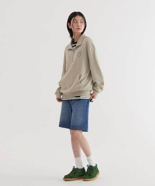 COVERNAT(カバーナット)の「Cロゴハーフジップマンツーマンライトカーキ(その他トップス・レディース・その他・X-LARGE/SMALL/MEDIUM/LARGE)」の3枚目の写真