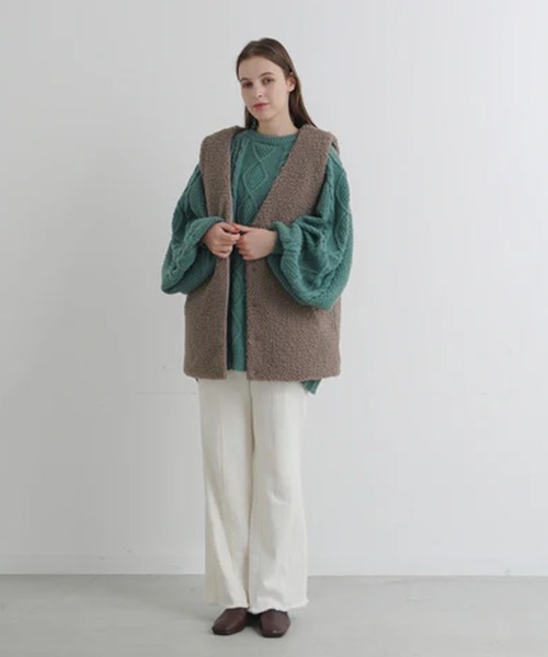 merrylatte（メリーラテ）の「オーバーデザインボアベスト（ベスト・レディース・ベージュ/ブラウン・FREE）」の7枚目の写真