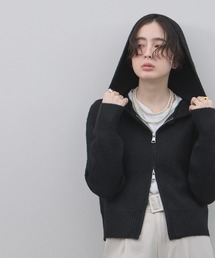WZIPニットパーカー
