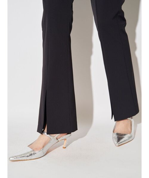 ELENDEEK（エレンディーク）の「スリットスリムパンツ（その他パンツ・レディース・オフホワイト/ブラック・01/02）」の6枚目の写真