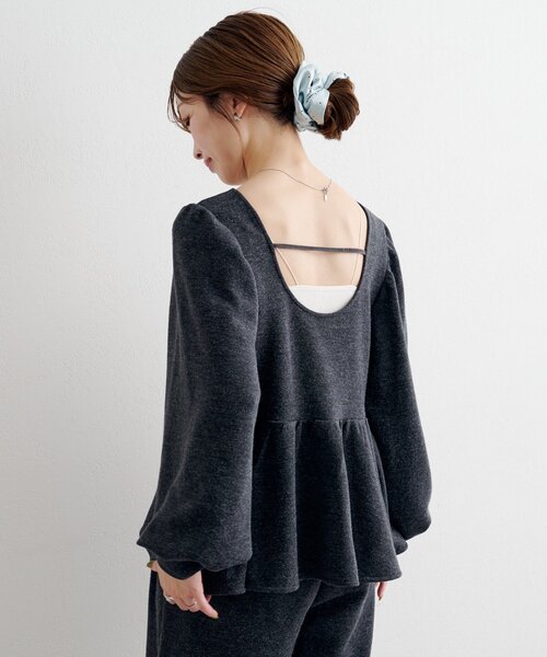 Kastane（カスタネ）の「【一部店舗限定/セットアップ対応】B ニットライクスウェットペプラムトップス（スウェット・レディース・グレー/チャコールグレー/アイボリー・FREE）」の17枚目の写真