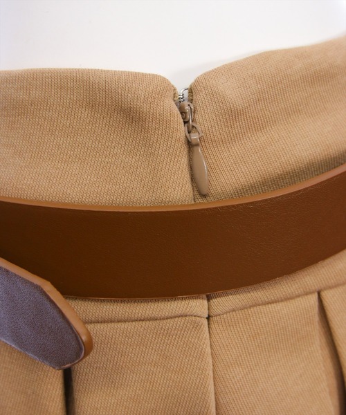 clear（クリア）の「ベルト付きプリーツミニスカート［韓国ファッション カジュアル ガーリー］≪新色追加≫（スカート・レディース・ブラック/チャコールグレー/ベージュ/ライトベージュ・S/M）」の15枚目の写真