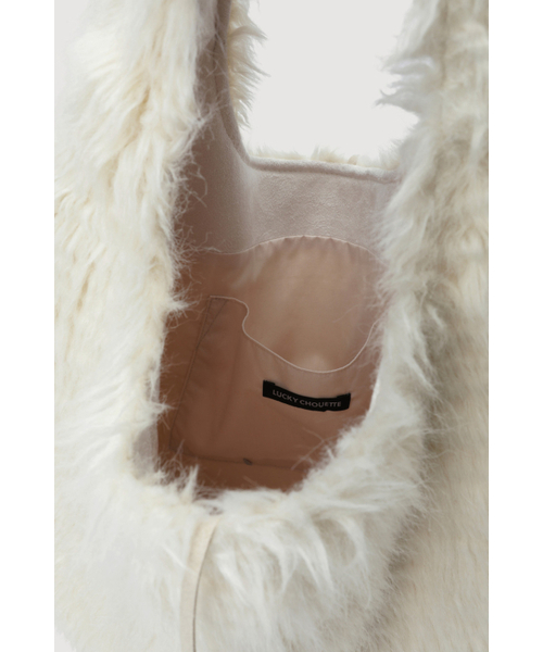 Lucky Chouette（Lucky Chouette）の「Chouetties Fake Fur Hobo Bag(ivory) 7ABAX25300IVX（トートバッグ・レディース・アイボリー・FREE）」の6枚目の写真