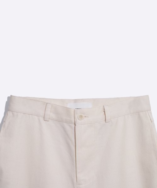 HARDCORE HAPPINESS(ハードコアハピネス)の「COTTON STRAIGHT BASIC PANTS_IVORY(その他パンツ・レディース・その他・S/M)」の4枚目の写真