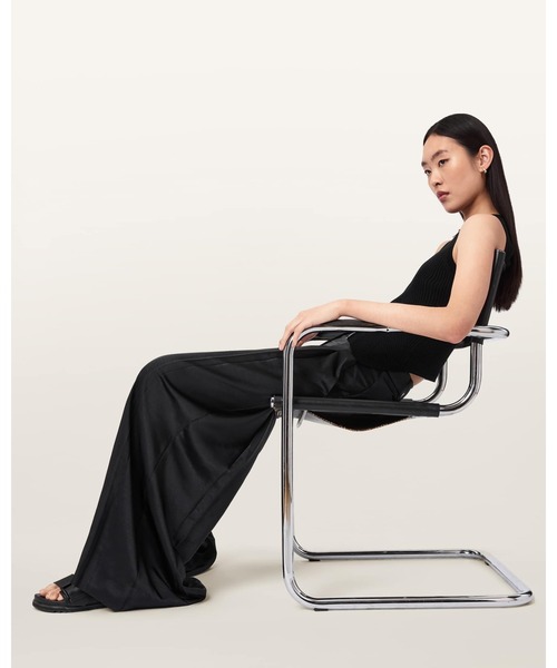 ALLSAINTS（オールセインツ）の「POPPY SATIN STRAIGHT LEG TROUSERS | POPPY サテン ストレート レッグ トラウザー（その他パンツ・レディース・ブラック・4/6/8）」の7枚目の写真