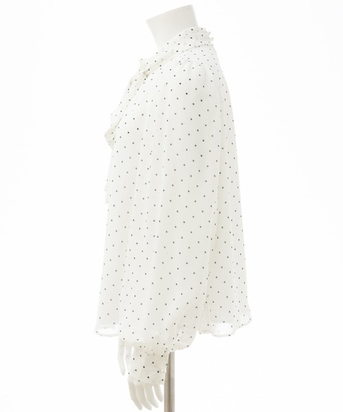 INGNI SOELA（イングソエラ）の「【INGNI　SOELA】袖ボリュームシアーボウタイブラウス／WEB限定（シャツ/ブラウス・レディース・ブラック/ホワイト系6/オフホワイト・FREE）」の11枚目の写真
