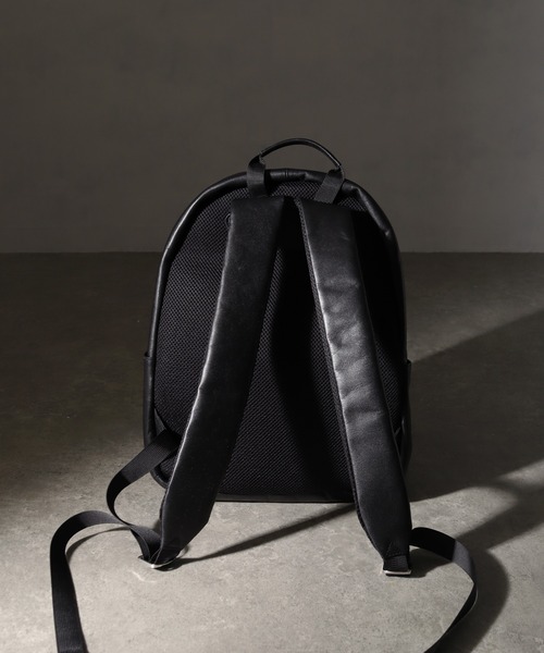 Art re A select(アトリエセレクト)の「【ONE./ワンドット】 レザーミニマルデイパック(バックパック/リュック・メンズ・ブラック・FREE)」の5枚目の写真