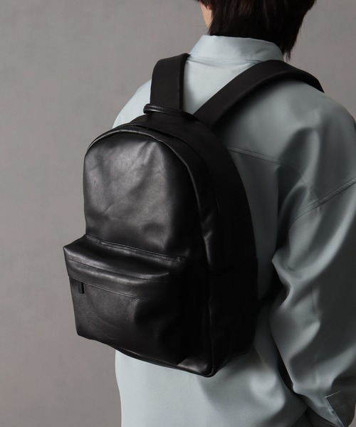 Art re A select(アトリエセレクト)の「【ONE./ワンドット】 レザーミニマルデイパック(バックパック/リュック・メンズ・ブラック・FREE)」の7枚目の写真