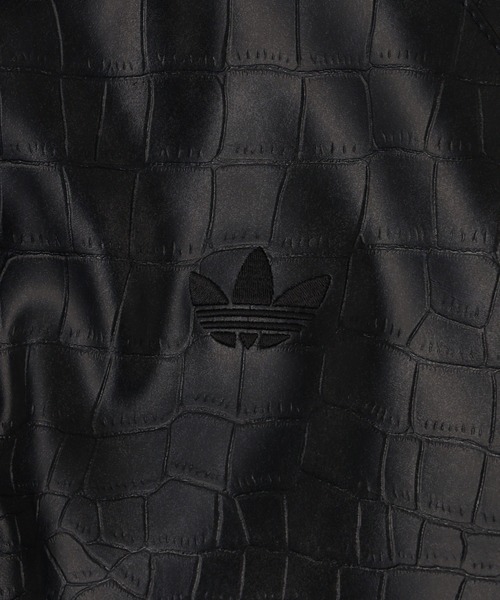 adidas Originals(アディダスオリジナルス)の「adidas W SST PLEATHER JACKET HL222(ブルゾン・メンズ・ブラック/バーガンディー・S/M)」の8枚目の写真