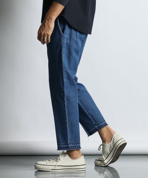 The DUFFER of ST.GEORGE（ザダファーオブセントジョージ）の「RAINBOW DENIM SLACKS：レインボー デニム スラックス（デニムパンツ・メンズ・インディゴブルー・X-LARGE/LARGE/MEDIUM/SMALL）」の10枚目の写真