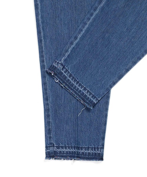 The DUFFER of ST.GEORGE（ザダファーオブセントジョージ）の「RAINBOW DENIM SLACKS：レインボー デニム スラックス（デニムパンツ・メンズ・インディゴブルー・X-LARGE/LARGE/MEDIUM/SMALL）」の5枚目の写真