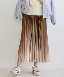 NICOLE white（ニコルホワイト）の「グラデーションプリーツスカート（スカート）」