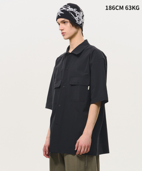 BLACK MOMENT（ブラックモーメント）の「テックポケットハーフシャツ[ブラック]（シャツ/ブラウス・メンズ・ブラック・LARGE/MEDIUM）」の4枚目の写真