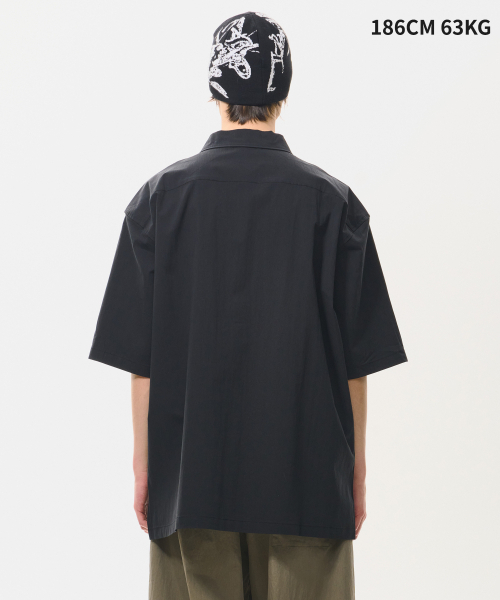 BLACK MOMENT（ブラックモーメント）の「テックポケットハーフシャツ[ブラック]（シャツ/ブラウス・メンズ・ブラック・LARGE/MEDIUM）」の5枚目の写真
