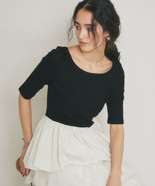 ARVELLIA(アルベリア)の「ASYMMETRIC BALLOON TOP(Tシャツ/カットソー・レディース・グレー/ブラック・M)」の10枚目の写真