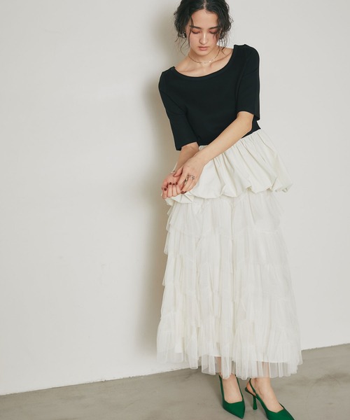 ARVELLIA(アルベリア)の「ASYMMETRIC BALLOON TOP(Tシャツ/カットソー・レディース・グレー/ブラック・M)」の13枚目の写真