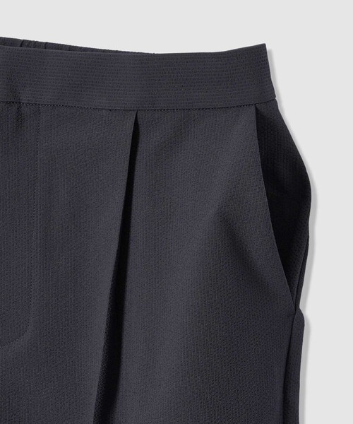 ANAYI(アナイ)の「サッカーストレッチテーパードパンツ〈セットアップ対応商品〉(その他パンツ・レディース・ライトグレー/ホワイト/ネイビー/ベージュ・38/36/34)」の9枚目の写真
