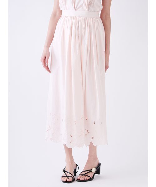 SNIDEL（スナイデル）の「エンブロイダリースカート（スカート・レディース・ピンク/ホワイト/ネイビー・1/0）」の7枚目の写真