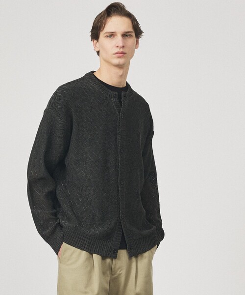 ABAHOUSE（アバハウス）の「ドライタッチ ペーパーライク クルーネックカーディガン（カーディガン/ボレロ・メンズ・ベージュ/ピンクベージュ/ブラック/グレー・46/48）」の16枚目の写真