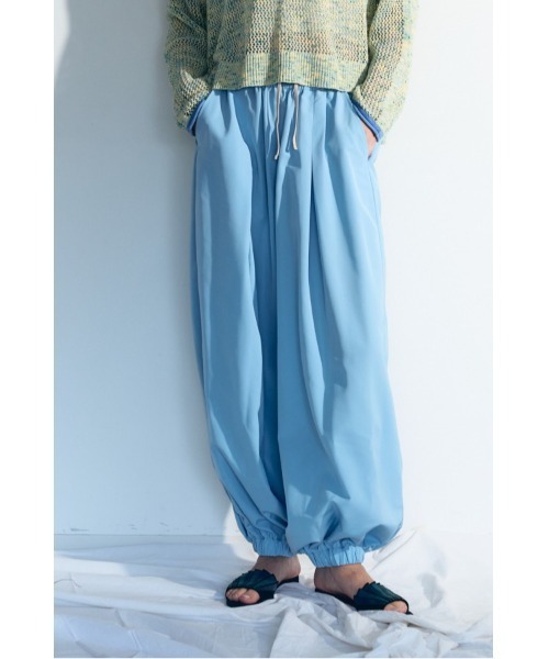 Muel Chic(ミュエルシック)の「Cova pants コヴァパンツ(その他パンツ・レディース・スカイブルー/ブラック/アイボリー・FREE)」の16枚目の写真