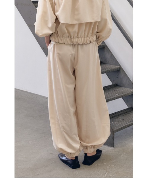 Muel Chic(ミュエルシック)の「Cova pants コヴァパンツ(その他パンツ・レディース・スカイブルー/ブラック/アイボリー・FREE)」の22枚目の写真