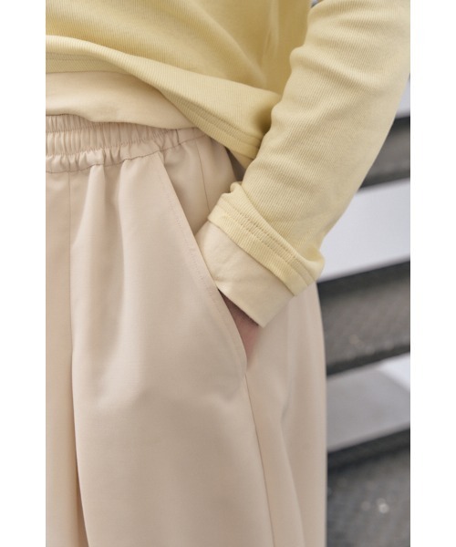 Muel Chic(ミュエルシック)の「Cova pants コヴァパンツ(その他パンツ・レディース・スカイブルー/ブラック/アイボリー・FREE)」の21枚目の写真