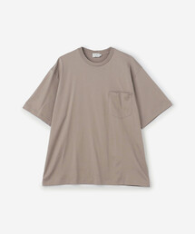 handvaerk（ハンドバーク）の「handvaerk | 60/2 クルーネックビッグポケットTシャツ SOLID MEN（Tシャツ/カットソー）」