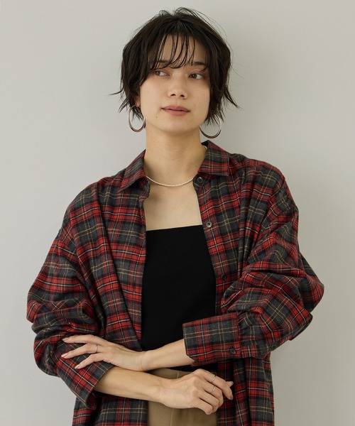 SALON adam et rope'（サロン アダム エ ロペ）の「ベア天カップ付きベアトップキャミソール / UVケア・接触冷感（キャミソール・レディース・ホワイト/ブラック/キナリ/キャメル・M/S）」の9枚目の写真
