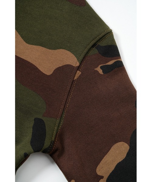 SupBaby by SUPPLIER(サプベイビーバイサプライヤー)の「ジップフーディ|Baby Cross Zip Hoodie - Tight Fit |SupBaby by SUPPLIER(パーカー・レディース・ライトピンク/ブラック/グリーン系カモフラージュ・ONE SIZE)」の11枚目の写真