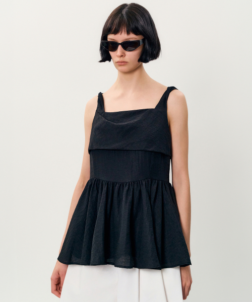 MAYVERU(メイバーユー)の「weena sleeveless blouse _ Black(シャツ/ブラウス・レディース・その他・FREE)」の1枚目の写真