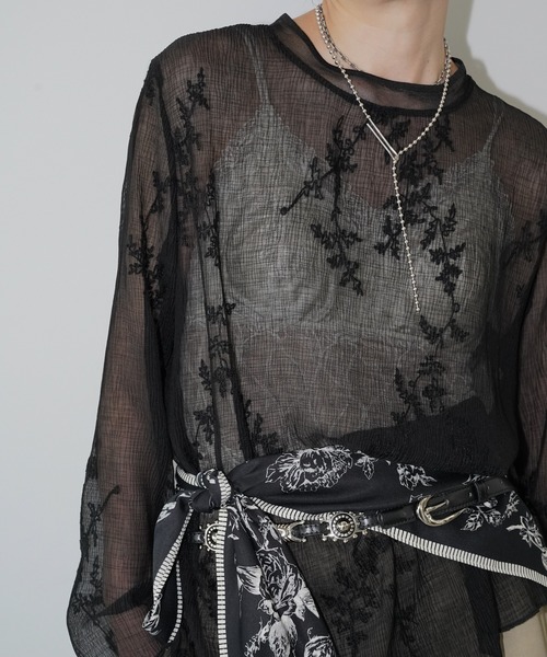 chuclla（チュクラ）の「フラワーエンブロイダリー シアートップス chw26s177（Tシャツ/カットソー・レディース・ホワイト/ブラック・FREE）」の3枚目の写真
