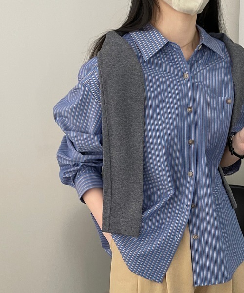 semplice(センプリチェ)の「ストライプ柄 オーバーサイズ シャツ(シャツ/ブラウス・レディース・ブルー/ホワイト・F)」の18枚目の写真