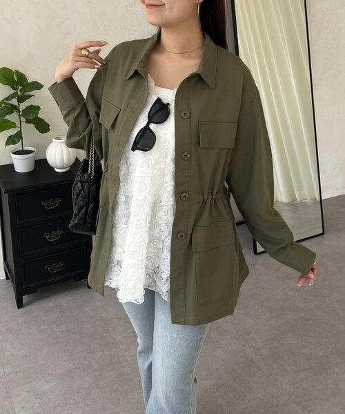 prose verse(プロズヴェール)の「ドロストペプラムミリタリーシャツジャケット(シャツ/ブラウス・レディース・カーキ・LARGE/MEDIUM)」の4枚目の写真