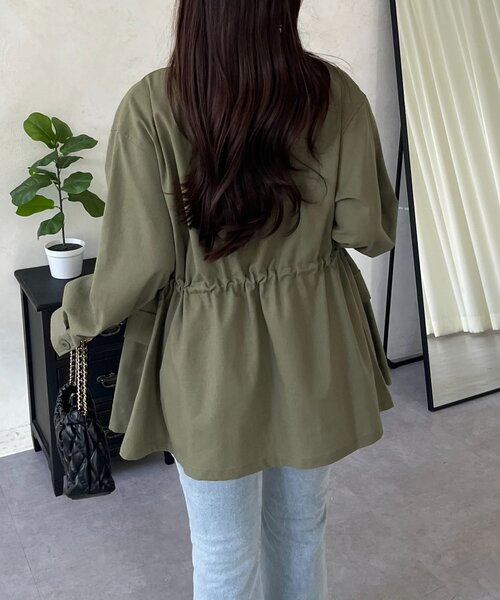 prose verse(プロズヴェール)の「ドロストペプラムミリタリーシャツジャケット(シャツ/ブラウス・レディース・カーキ・LARGE/MEDIUM)」の11枚目の写真