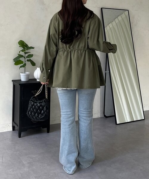 prose verse(プロズヴェール)の「ドロストペプラムミリタリーシャツジャケット(シャツ/ブラウス・レディース・カーキ・LARGE/MEDIUM)」の21枚目の写真