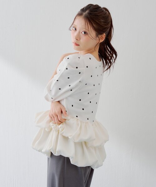Chico(チコ)の「【SALON by Chico】5分袖ドットバルーンペプラムパワショルニット(ニット/セーター・レディース・ブルー系その他6/アイボリー/ブラック系その他3/グレー/グレー系その他3・FREE)」の7枚目の写真