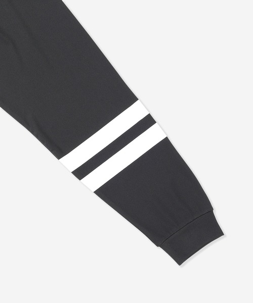 Hurley (ハーレー)の「【Hurley:ハーレー】ジップアップラッシュパーカー UPF50+×速乾×遮熱機能 ラッシュフーディー RASH ICON BP ZIP UP HOODIE(ラッシュガード・メンズ・ホワイト/チャコールグレー/ブラック・LARGE/MEDIUM/SMALL/X-LARGE)」の9枚目の写真