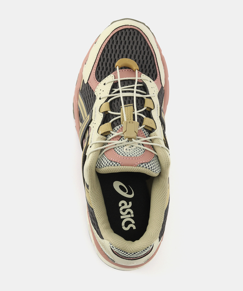 ASICS(アシックス)の「asics /アシックスGEL-SONOMA TR62(スニーカー・レディース・ネイビー/マスタード・24.5cm/24cm/23.5cm/23cm/25cm)」の14枚目の写真