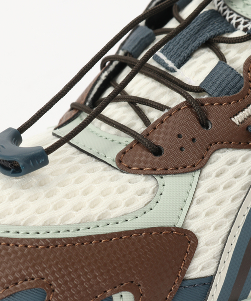ASICS(アシックス)の「asics /アシックスGEL-SONOMA TR62(スニーカー・レディース・ネイビー/マスタード・24.5cm/24cm/23.5cm/23cm/25cm)」の16枚目の写真