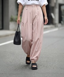 STYLE DELI（スタイルデリ）の「【selection】しなやかライトなタックパラシュートパンツ（スラックス）」