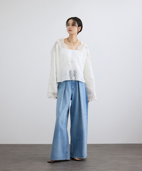 SALON adam et rope'(サロン アダム エ ロペ)の「リトリートレースブラウス(シャツ/ブラウス・レディース・オフホワイト/ブラック・FREE)」の7枚目の写真