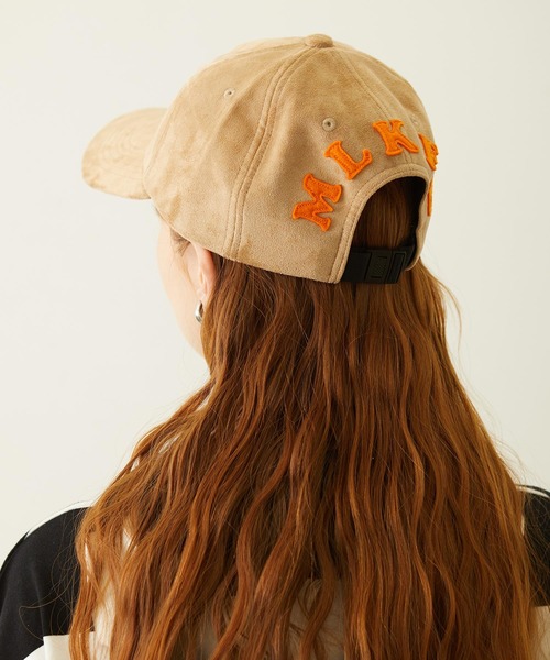 MILKFED.（ミルクフェド）の「INITIAL EMBROIDERED CAP（キャップ・レディース・ベージュ/ブラック/ネイビー・ONE SIZE）」の8枚目の写真