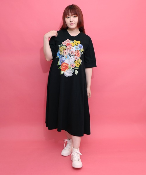 ScoLar(スカラー)の「162611:花ネコプリント 接触冷感ワンピース(ワンピース・レディース・チャコールグレー/ブラック/イエロー・M)」の2枚目の写真