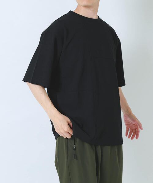 ITEMS URBANRESEARCH(アイテムズ アーバンリサーチ)の「シャドーパターンキリカエ半袖Tシャツ(Tシャツ/カットソー・メンズ・オリーブ/ブラック/ベージュ/ホワイト・LARGE/MEDIUM)」の14枚目の写真