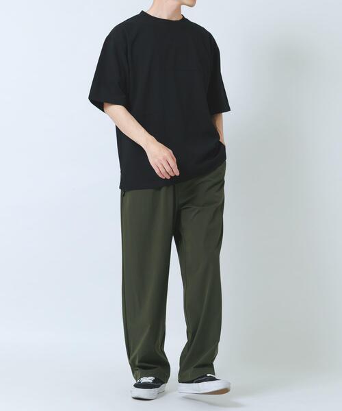 ITEMS URBANRESEARCH(アイテムズ アーバンリサーチ)の「シャドーパターンキリカエ半袖Tシャツ(Tシャツ/カットソー・メンズ・オリーブ/ブラック/ベージュ/ホワイト・LARGE/MEDIUM)」の17枚目の写真