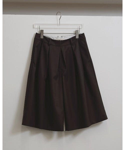 TODAYFUL(トゥデイフル)の「Twill Bermuda Pants(その他パンツ・レディース・ダークブラウン/ブラック・38inch/36inch)」の3枚目の写真