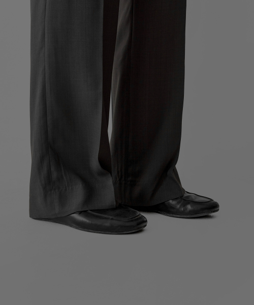 BOWLOW PRODUCT（バウロープロダクト）の「サマーセミフレアスラックス[チャコール]（スラックス・メンズ・その他・MEDIUM/LARGE/X-LARGE）」の8枚目の写真
