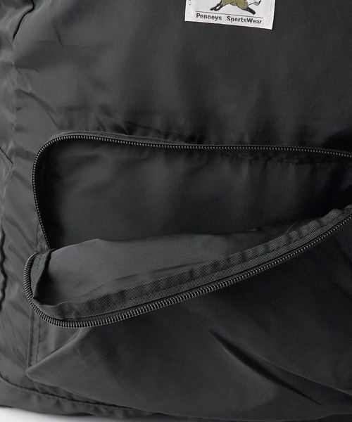 PENNEYS(ぺニーズ)の「PENNEYS/ペニーズ THE FOX PACKABLE DAY PACK 撥水 パッカブル 梅雨 雨の日 レイングッズ2026年 夏 夏服(バックパック/リュック・メンズ・ブラック/グレー・FREE)」の11枚目の写真
